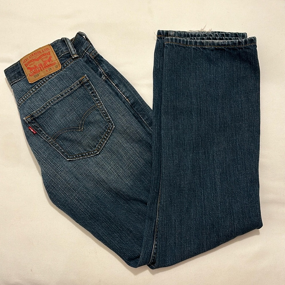 Vintage Levis Relaxed Straight Jean 28 W 32 L - Like New